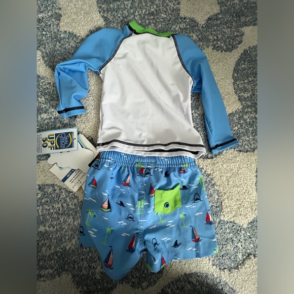 Andy and Evan 2pc Rashguard Set - Picture 4 of 4